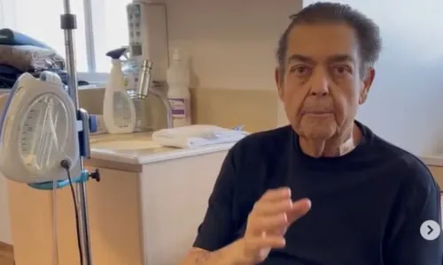  				 					Faustão ganha alta hospitalar após 53 dias internado 				 				