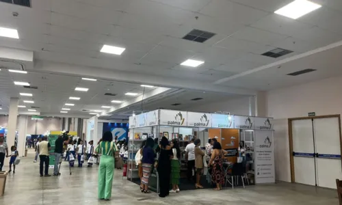  				 					Galeria: veja fotos do 1º dia da Bienal do Livro Bahia 2024 				 				