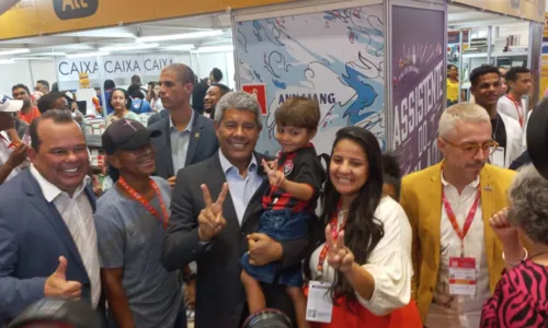  				 					Galeria: veja fotos do 5º dia da Bienal do Livro Bahia 2024 				 				