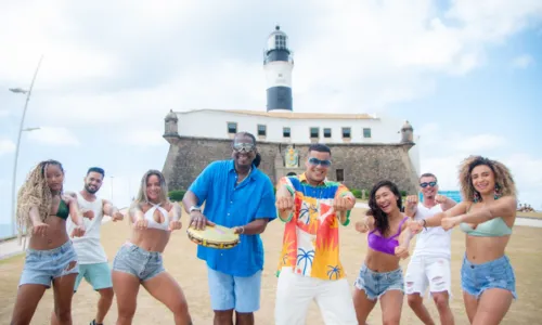 

					Grupo Terra Samba lança remake do hit 'Carrinho de Mão'

				