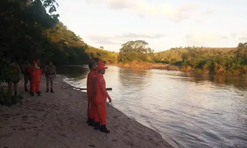 
				
					Homem desaparece em rio na Bahia após salvar mãe de afogamento
				
				