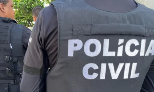 
				
					Homem é morto a tiros nas imediações de uma delegacia em Salvador
				
				