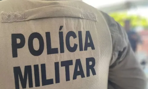  				 					Homem é preso com moto roubada em bairro de Salvador 				 				