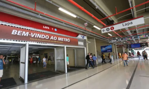 
				
					Homem é preso por importunação sexual em estação de metrô de Salvador
				
				
