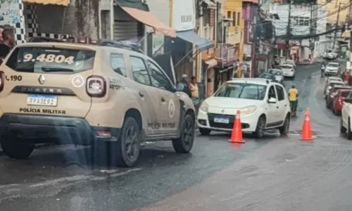  				 					Homem morre após ser encontrado dentro de porta-malas em Salvador 				 				