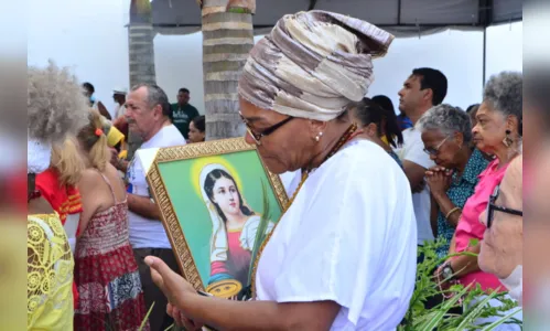 
				
					Homenagem a Santa Luzia: veja fotos da celebração em Salvador
				
				