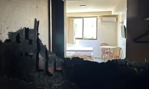 
				
					Hotel é evacuado por causa de incêndio em Salvador
				
				