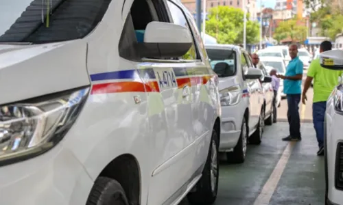 
				
					Inscrições para novos taxistas em Salvador terminam na sexta-feira (5)
				
				