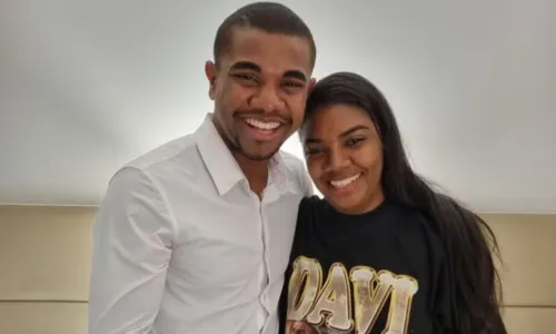 				 					Irmã de Davi fala sobre entrar no reality ‘A Fazenda’: ‘Seria expulsa’ 				 				