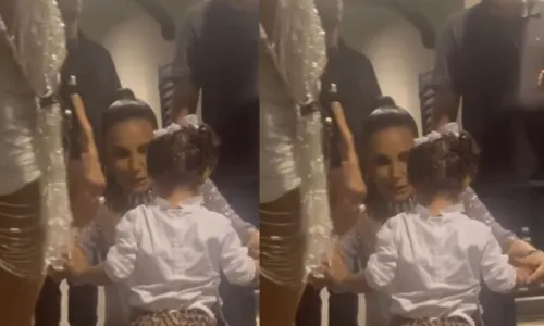  				 					Ivete fica encantada ao encontrar Liz nos bastidores do show de Léo 				 				