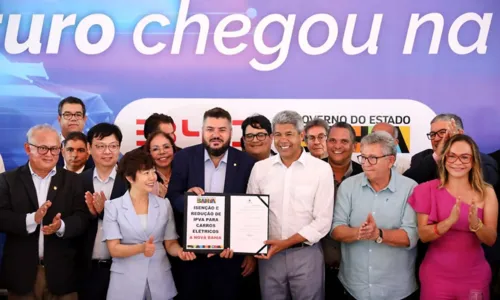 
				
					Jerônimo aprova isenção de IPVA para carros elétricos na Bahia
				
				