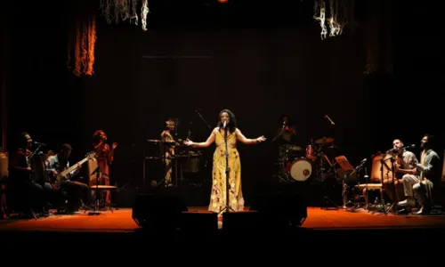  				 					Juliana Mota apresenta show com músicas de Gilberto Gil, Djavan e mais 				 				