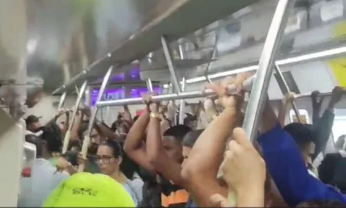 
				
					Linha 2 do Metrô de Salvador apresenta lentidão após furto de cabos
				
				