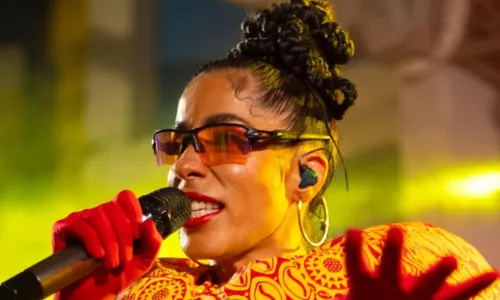 
				
					Marcia Castro faz show de graça em Salvador para gravar o novo álbum
				
				