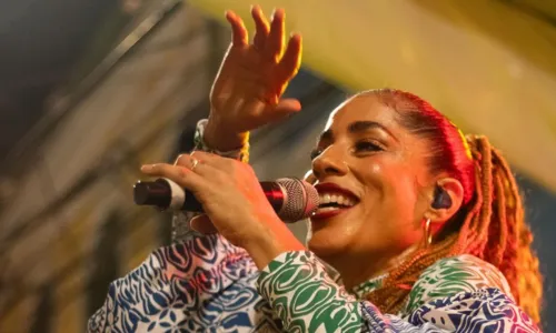 
				
					Marcia Castro faz show de graça em Salvador para gravar o novo álbum
				
				