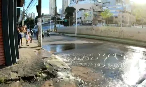 
				
					Moradores relatam falta de água após vazamento na Av. Vasco da Gama
				
				