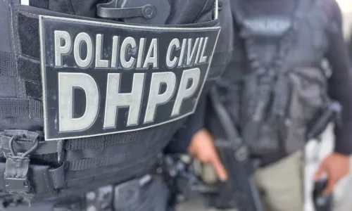 	Mulher de 41 anos é morta a facadas em bairro de Salvador	