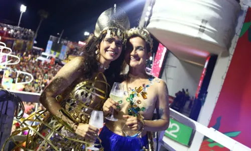 
				
					Nanda Costa e Lan Lanh estreiam como rainhas de bloco no Carnaval
				
				