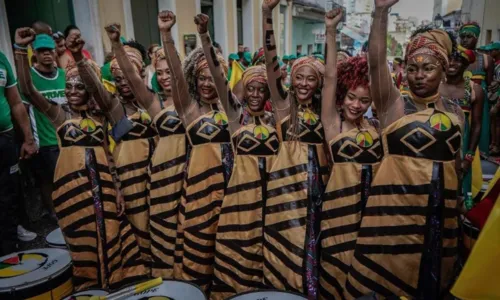 
				
					No Dia da Mulher, Olodum faz show gratuito em Salvador; saiba detalhes
				
				