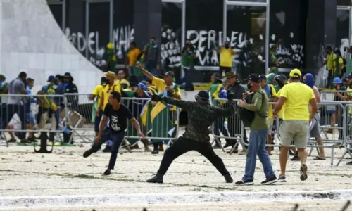 
				
					O que aconteceu com os baianos radicais do 8 de janeiro em Brasília?
				
				