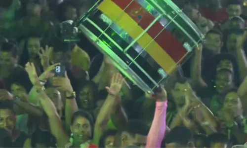  				 					Olodum agita show da CUFA Bahia e leva tambores para o público 				 				