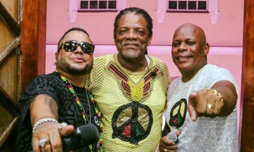  				 					Olodum se apresenta na Concha Negra em Salvador 				 				