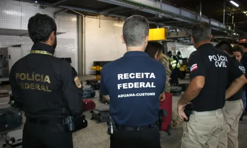 
				
					Polícia Civil realiza Operação Voo Legal no Aeroporto de Salvador
				
				