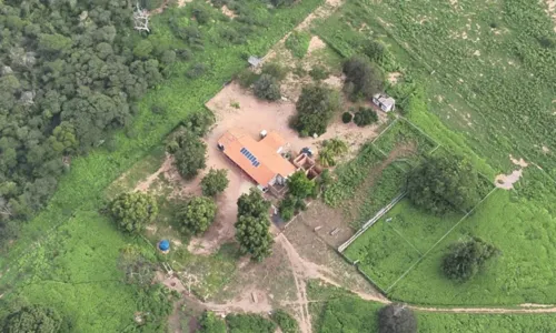 
Polícia Federal faz operação contra lavagem de dinheiro na Bahia

