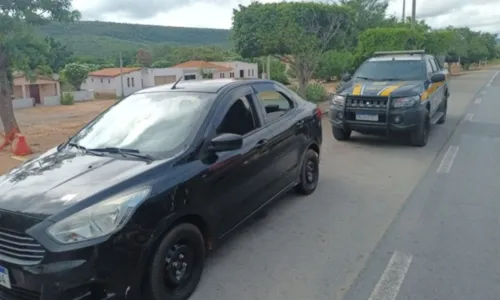  				 					Polícia Rodoviária Federal apreende veículo clonado na BA 				 				