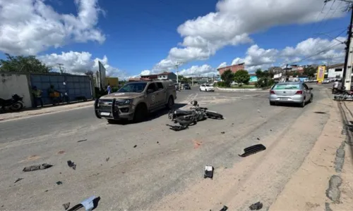 
				
					Policiais que acompanhavam vice-governador sofrem acidente na Bahia
				
				