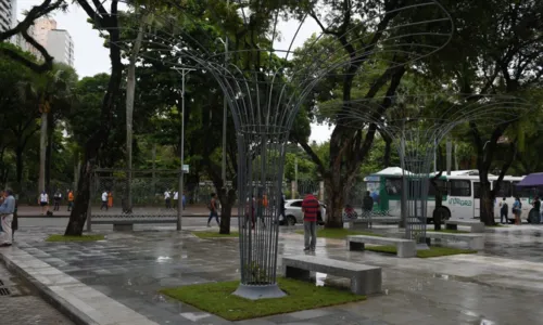  				 					Praça do Campo Grande é reaberta com realocação dos pontos de ônibus 				 				