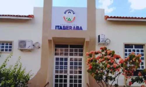 

					Prefeitura de Itaberaba abre 206 vagas com salários de até R$ 2,2 mil

				