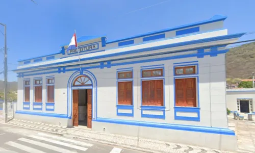 
				
					Prefeitura de Itiúba abre 78 vagas com salários de até R$ 2,6 mil
				
				