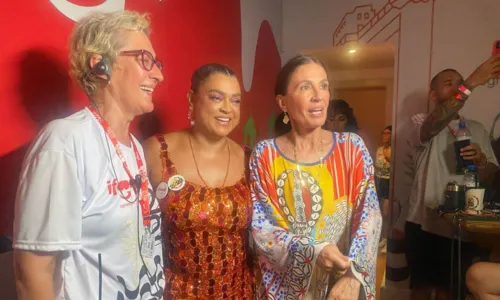 

					Preta Gil fala sobre Ilê Aiyê na Avenida: 'Patrimônio histórico'

				