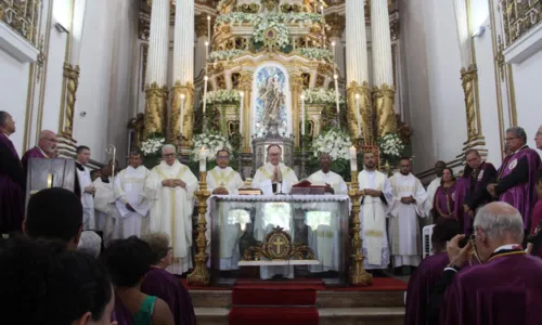 
				
					Quarta de Cinzas inicia quaresma; veja lista de missas em Salvador
				
				
