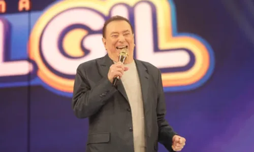 
				
					Raul Gil se aposenta das telinhas e ganha homenagem na TV Globo
				
				