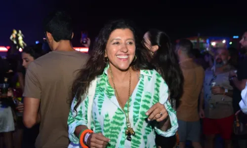 
				
					Regina Casé celebra relação com Festival de Verão: 'Fico esperando'
				
				