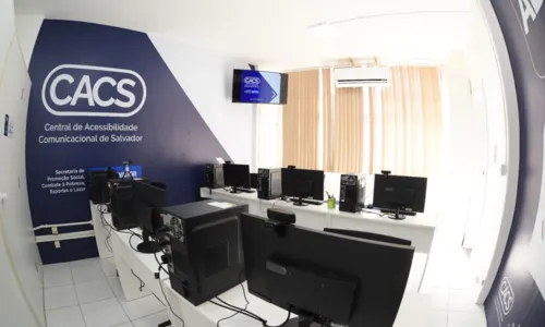  				 					Salvador inaugura centro de apoio para deficientes visuais e auditivos 				 				