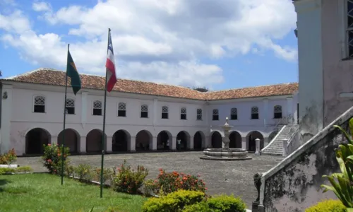 
				
					Sede do Arquivo Público em Salvador vai a leilão pela terceira vez
				
				
