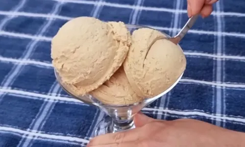 

					Sorvete sem culpa: receita refrescante leva apenas 2 ingredientes

				