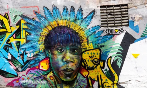 
				
					Spray Cabuloso muda cenário urbano com pinturas que exaltam o negro
				
				