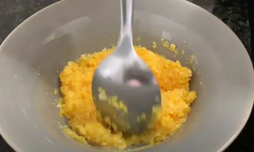 

					Tapioca de cuscuz na frigideira com 2 ingredientes: aprenda a fazer

				