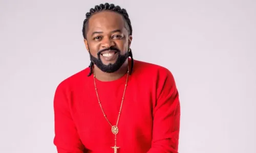  				 					Turnê 'Xande canta Caetano' tem primeiro lote esgotado em 30 minutos 				 				