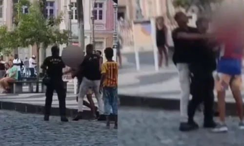 
				
					Vendedor ambulante é agredido com socos por agente da prefeitura
				
				