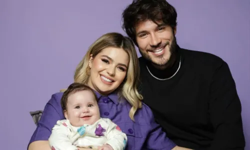  				 					Viih Tube e Eliezer anunciam nova gravidez no 'Mais Você' 				 				