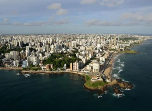 Salvador tem 30 praias impróprias para banho; veja lista