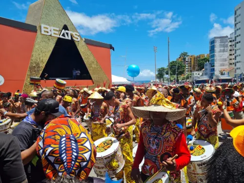 
				
					Arrastão: confira as fotos da despedida do Carnaval em Salvador
				
				