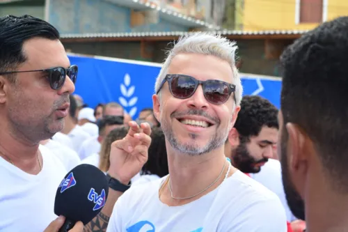 
				
					Autoridades e políticos participam da Lavagem do Bonfim; FOTOS
				
				