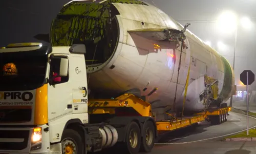 
				
					Avião sai do Paraná mas não chega a destino: blitz da PRF
				
				