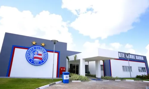 
				
					Bahia enfrenta Juazeirense e busca liderança neste domingo (25)
				
				